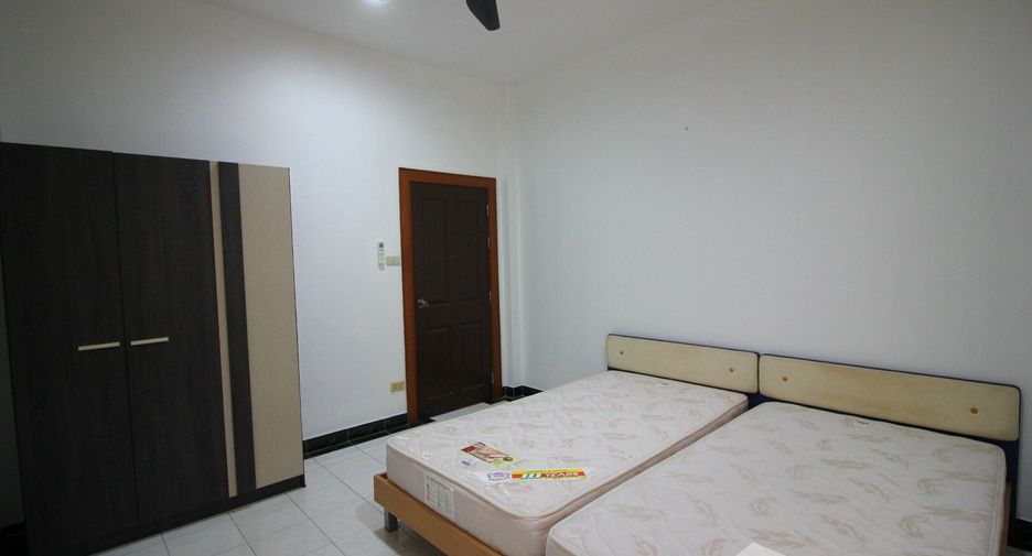 For rent 2 bedrooms house in Bang Lamung, Chonburi