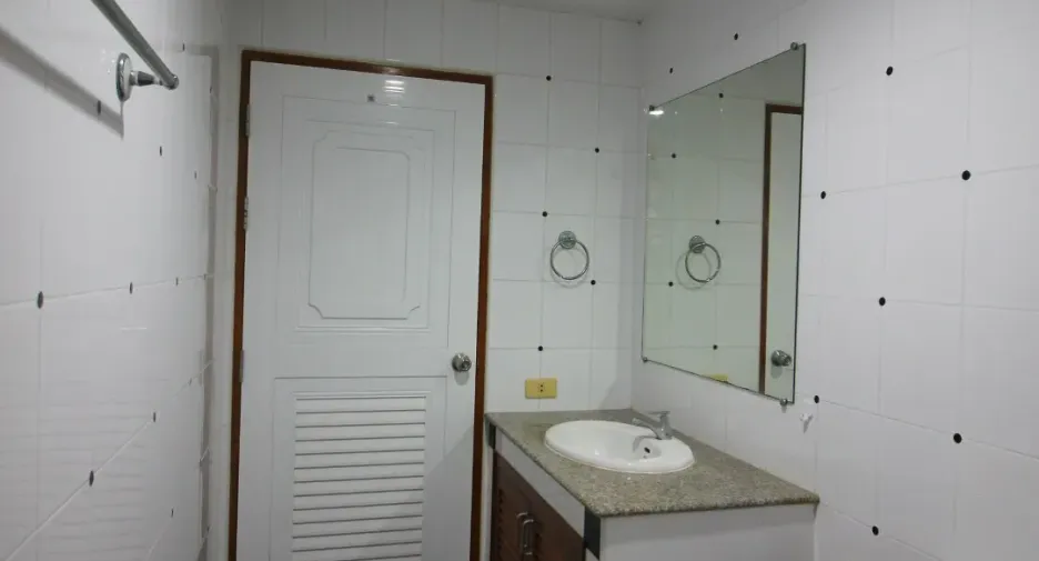For rent 2 bedrooms house in Bang Lamung, Chonburi