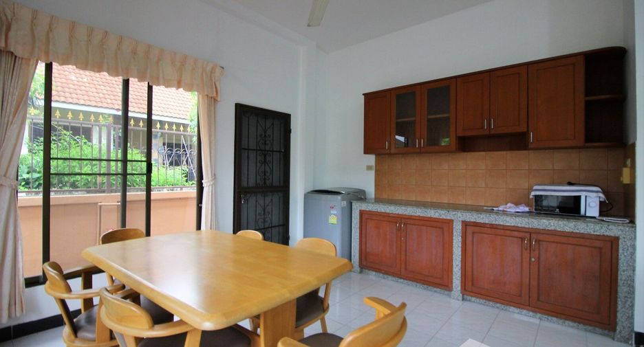 For rent 2 bedrooms house in Bang Lamung, Chonburi