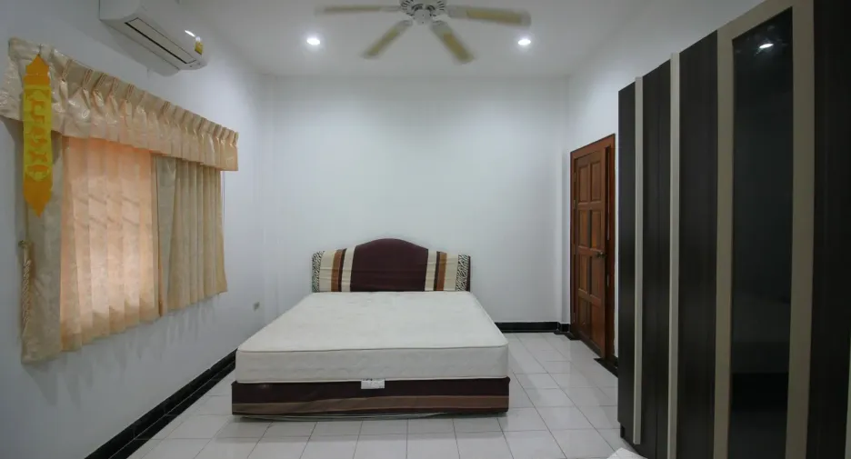 For rent 2 bedrooms house in Bang Lamung, Chonburi