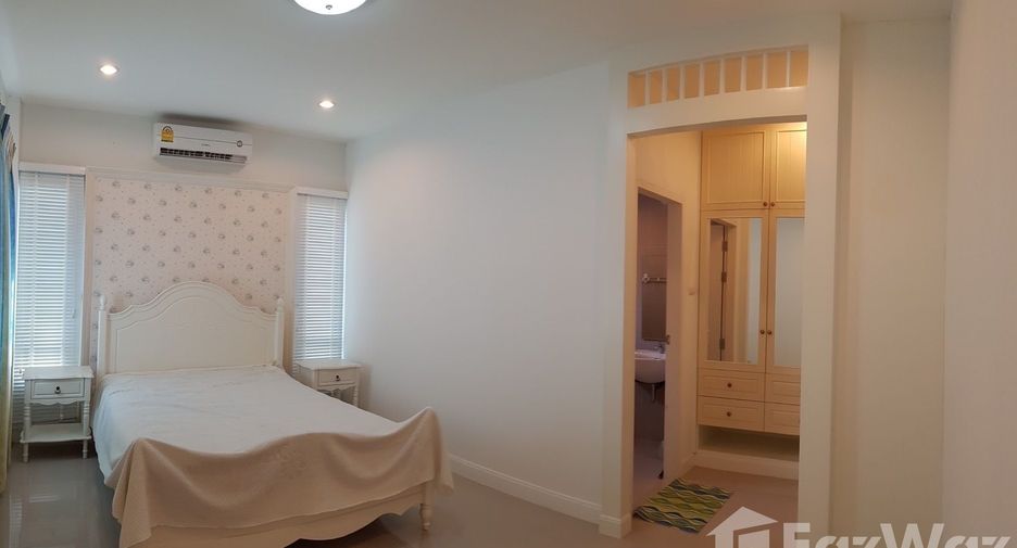 For sale 3 bedrooms house in Hua Hin, Prachuap Khiri Khan