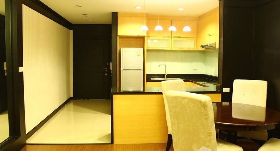 For sale 2 bedrooms condo in Sathon, Bangkok