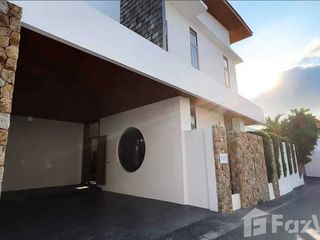 For sale 3 bedrooms villa in Mueang Phuket, Phuket