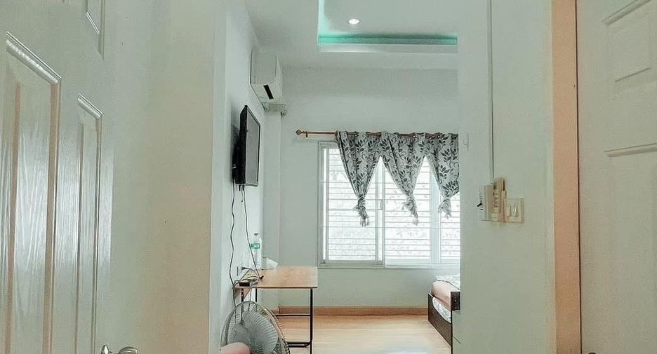 Casa en alquiler de 3 habitaciones en Sattahip, Pattaya