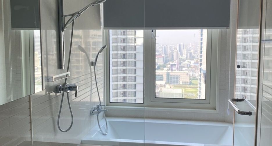 For sale and for rent 3 bedrooms condo in Pathum Wan, Bangkok