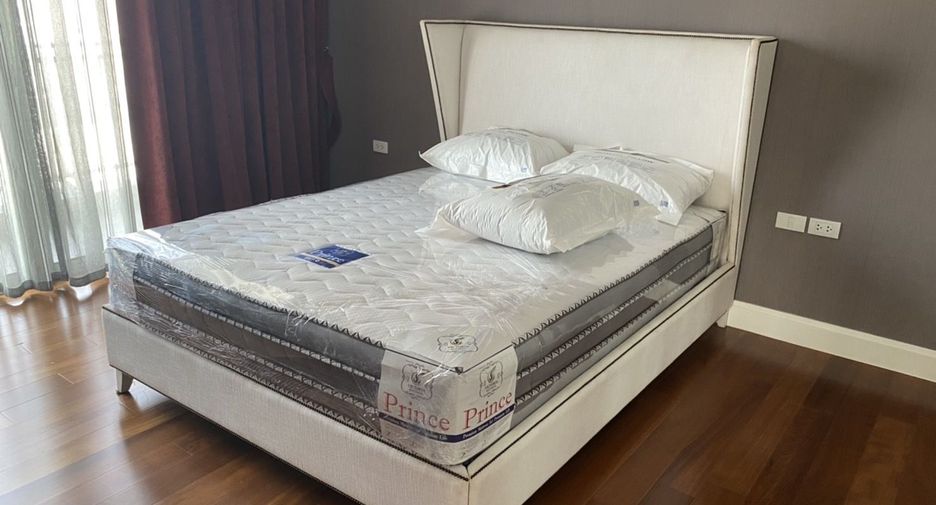 For sale and for rent 3 bedrooms condo in Pathum Wan, Bangkok