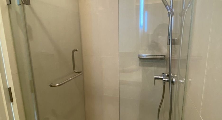 For sale and for rent 3 bedrooms condo in Pathum Wan, Bangkok