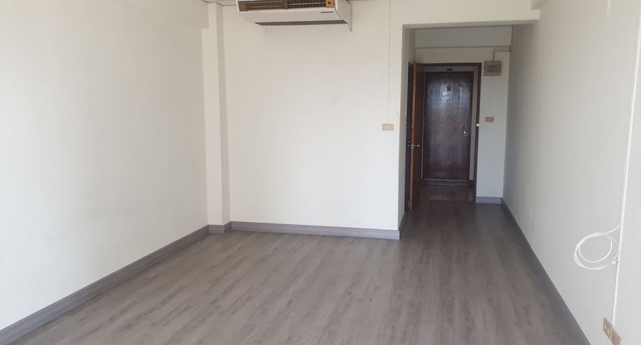 Wohnung zum Kauf mit Studio in Bang Lamung, Chonburi