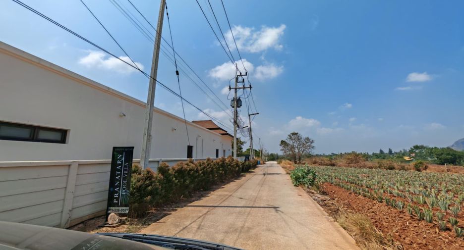 Terreno en venta en Pran Buri, Prachuap Khiri Khan