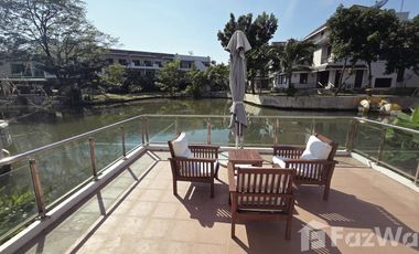 Casa en alquiler de 6 habitaciones en Lam Luk Ka, Pathum Thani