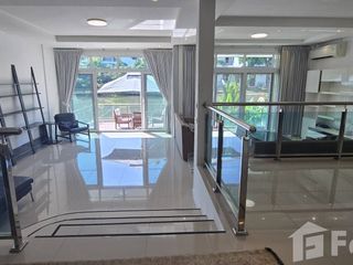For rent 6 bedrooms house in Lam Luk Ka, Pathum Thani