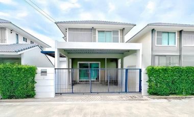 À louer 3 chambres maison à Bang Lamung, Chonburi