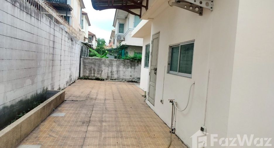 出售 3 卧室 独立屋 在 Bang Khen, 曼谷