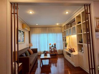 Casa en venta de 4 habitaciones en Taling Chan, Bangkok