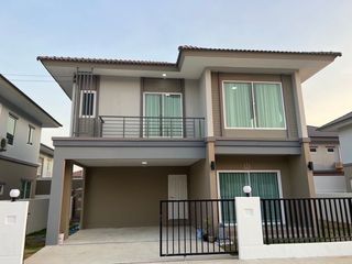 For Rent 3 Bedroom House In Bang Lamung, Chonburi