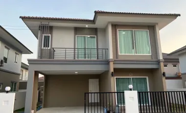 For rent 3 bedrooms house in Bang Lamung, Chonburi