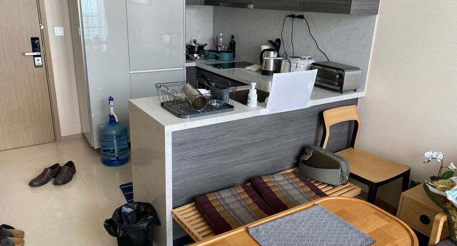 For sale and for rent 1 bed condo in Watthana, Bangkok