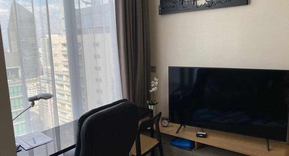 For sale and for rent 1 bed condo in Watthana, Bangkok