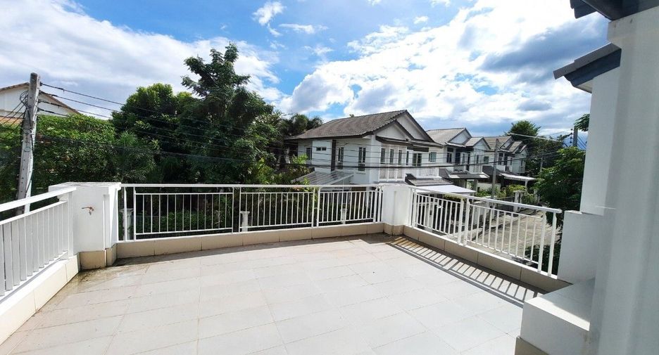 For rent 4 bedrooms house in Mueang Chiang Mai, Chiang Mai