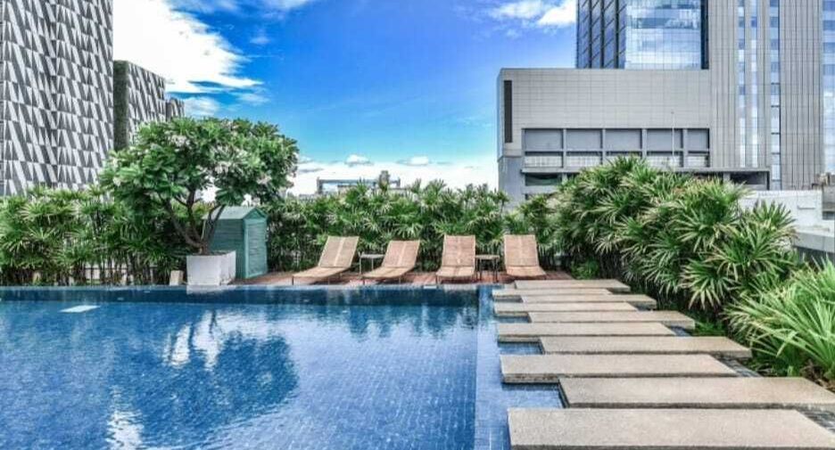 出售 2 卧室 公寓 在 Phaya Thai, 曼谷