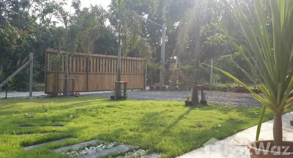 For sale 2 bedrooms house in Saraphi, Chiang Mai