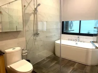 Villa zum Kauf und zur Miete mit 4 Zimmer in Bang Lamung, Chonburi