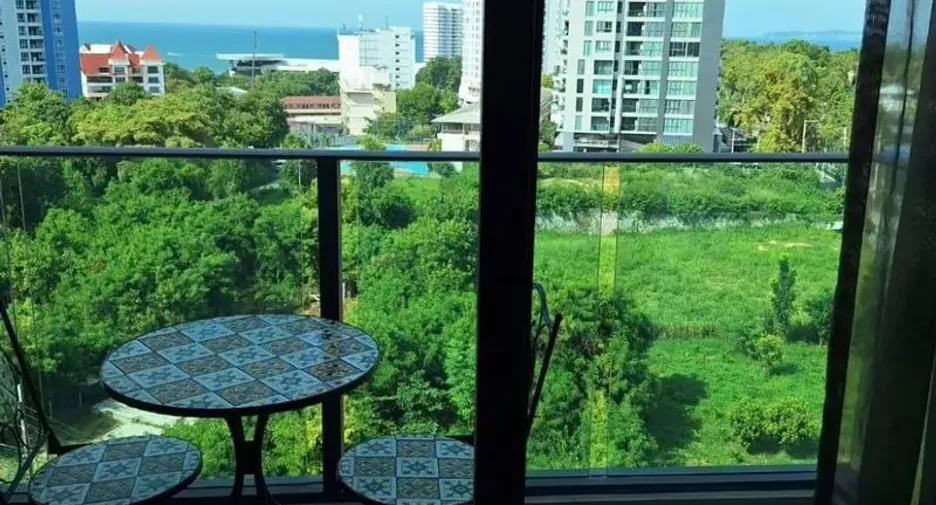 For rent 1 bed condo in Bang Lamung, Chonburi