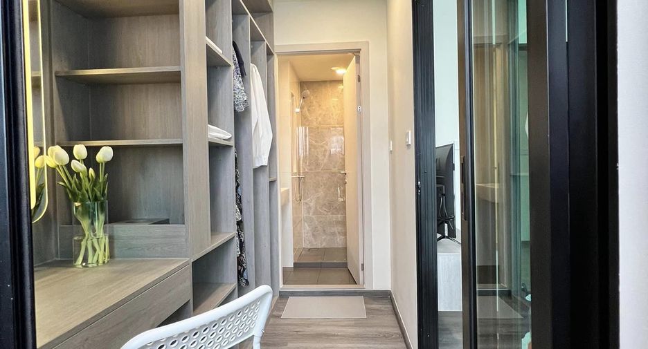 À vendre 1 chambre condo à Phra Khanong, Bangkok