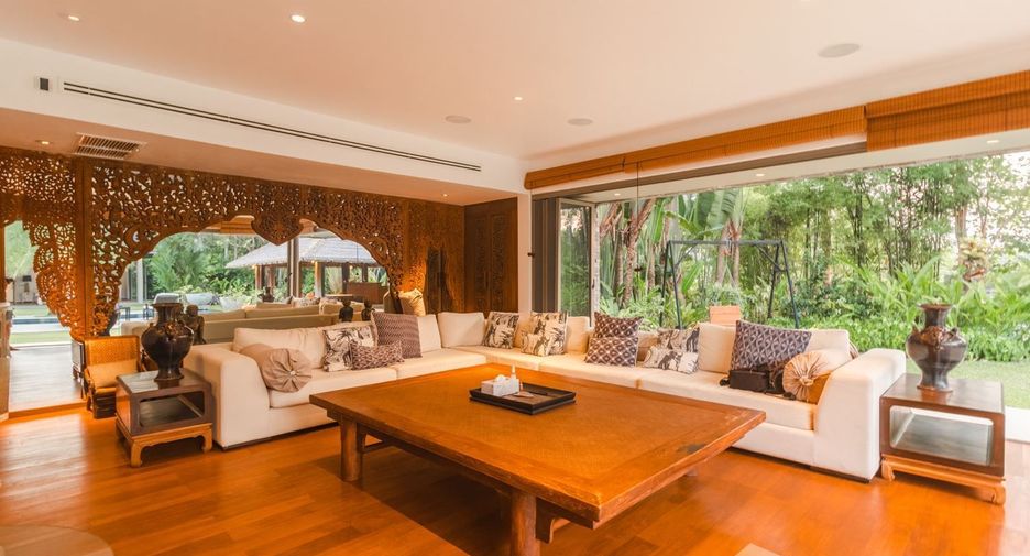 For rent 5 bedrooms villa in Thalang, Phuket