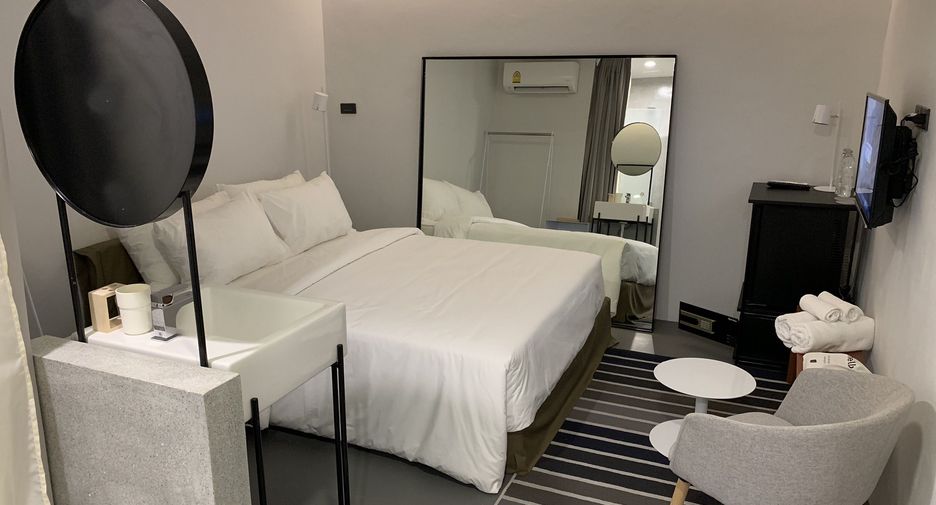 Casa adosada en venta de 31 habitaciones en Bang Rak, Bangkok