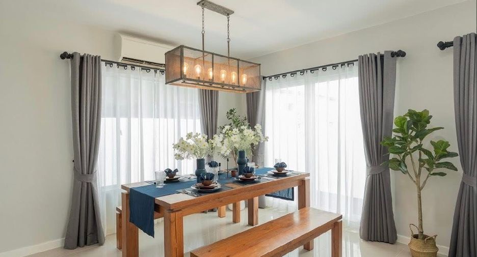 For rent 3 bedrooms house in Mueang Chiang Mai, Chiang Mai