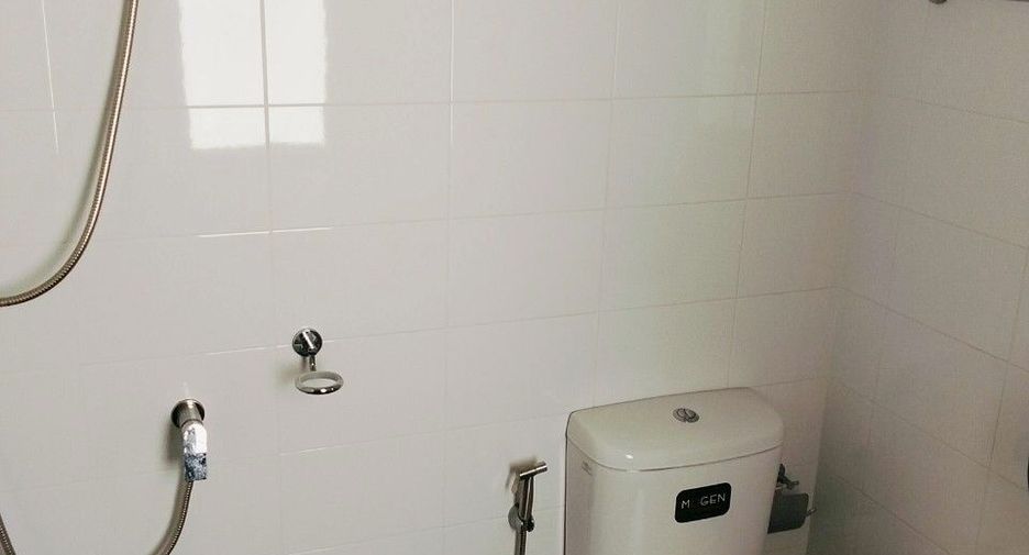 For sale 3 ベッドルーム townhouse in Bang Phli, Samut Prakan