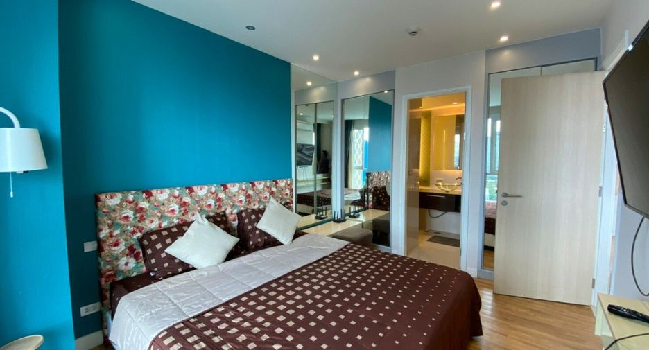 For rent 2 bedrooms condo in Bang Lamung, Chonburi