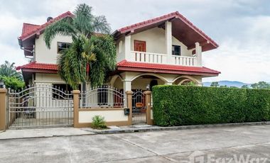 For sale 7 bedrooms villa in Kathu, Phuket
