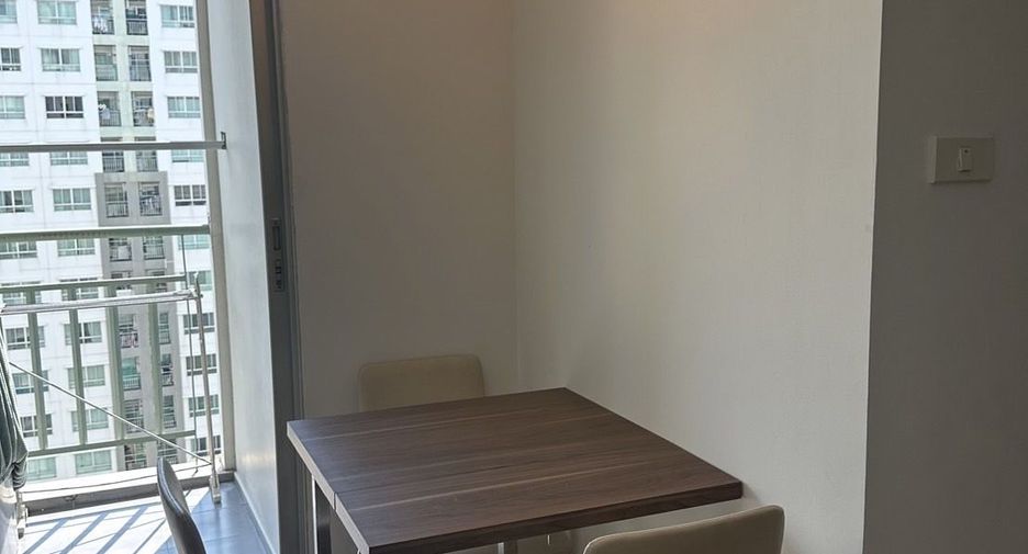 For sale 1 bed condo in Bang Phlat, Bangkok