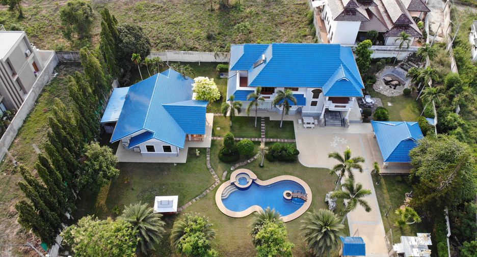 For rent 6 bedrooms house in Hua Hin, Prachuap Khiri Khan