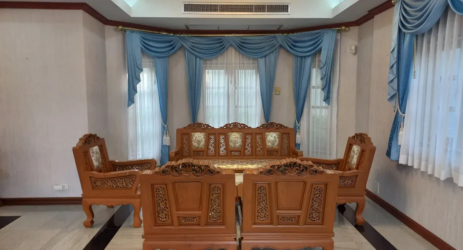 For rent 6 bedrooms house in Hua Hin, Prachuap Khiri Khan
