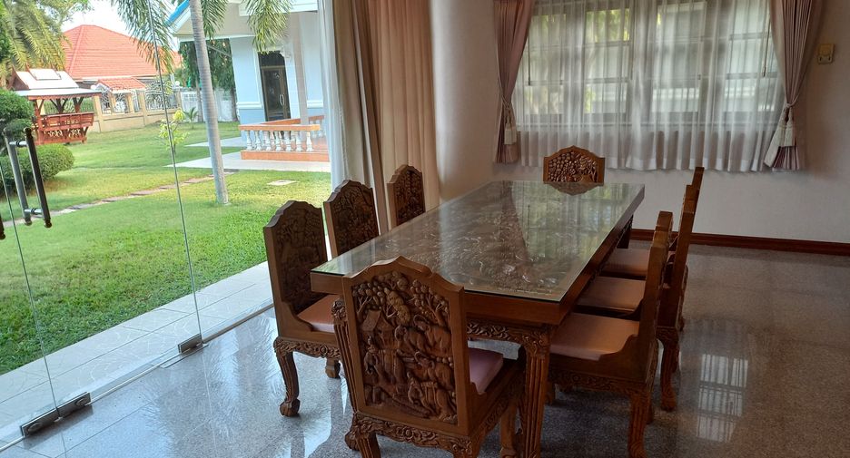 For rent 6 bedrooms house in Hua Hin, Prachuap Khiri Khan