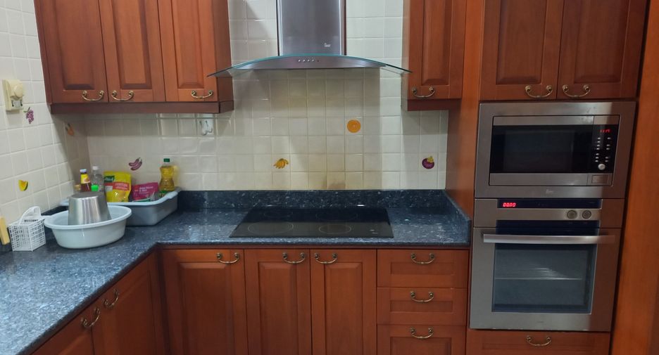 For rent 6 bedrooms house in Hua Hin, Prachuap Khiri Khan