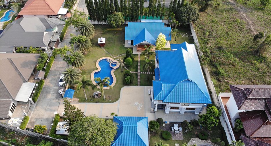 For rent 6 bedrooms house in Hua Hin, Prachuap Khiri Khan