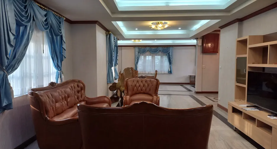 For rent 6 bedrooms house in Hua Hin, Prachuap Khiri Khan