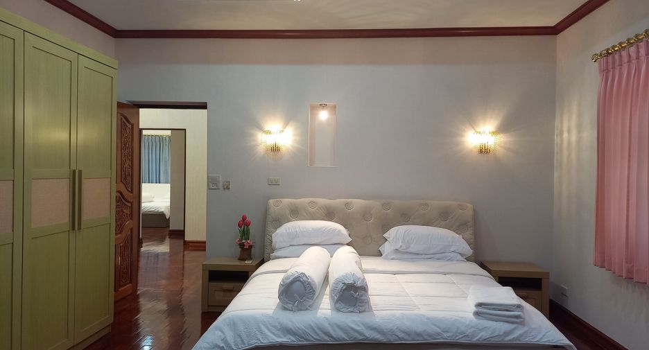 For rent 6 bedrooms house in Hua Hin, Prachuap Khiri Khan