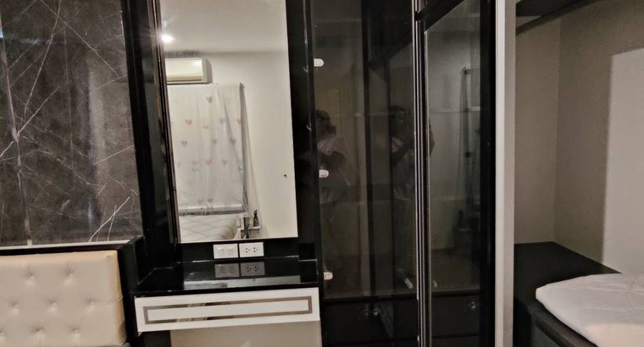 Condo en venta y en alquiler de 1 habitaciones en Thon Buri, Bangkok