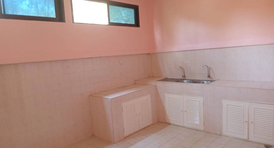 For sale 2 bedrooms townhouse in Hua Hin, Prachuap Khiri Khan