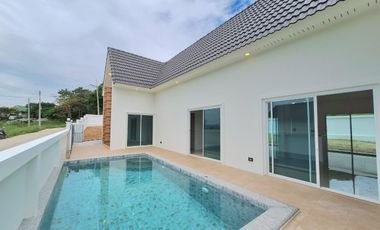 For sale 2 bedrooms villa in Hua Hin, Prachuap Khiri Khan