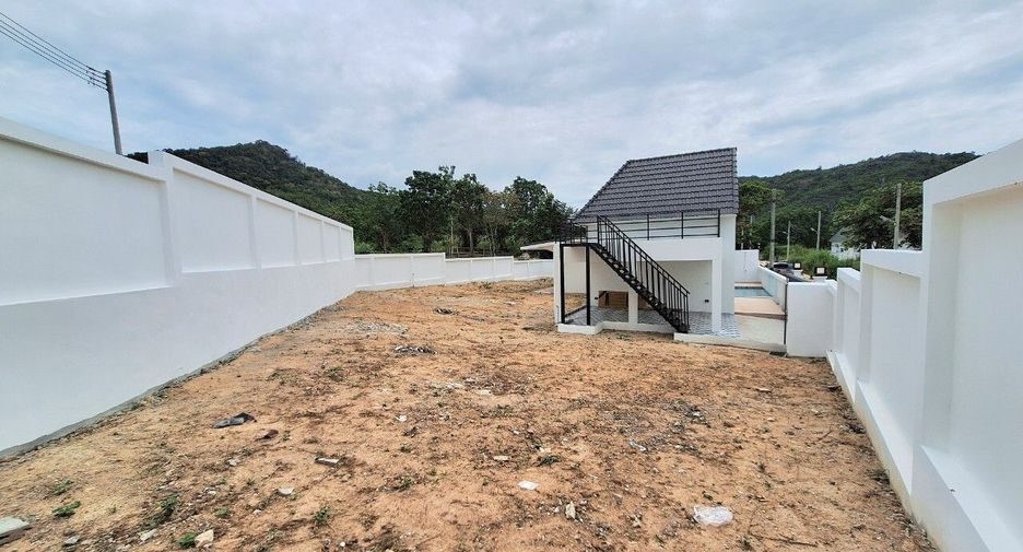 For sale 2 bedrooms villa in Hua Hin, Prachuap Khiri Khan