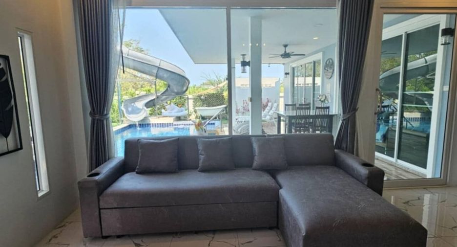 For sale and for rent 3 bedrooms villa in Cha Am, Phetchaburi