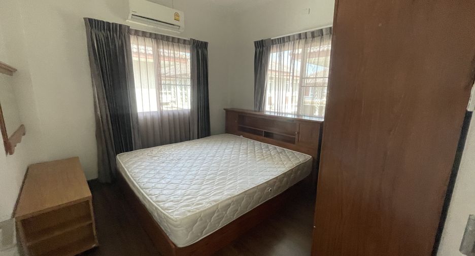 Haus zum Kauf mit 4 Zimmer in San Kamphaeng, Chiang Mai