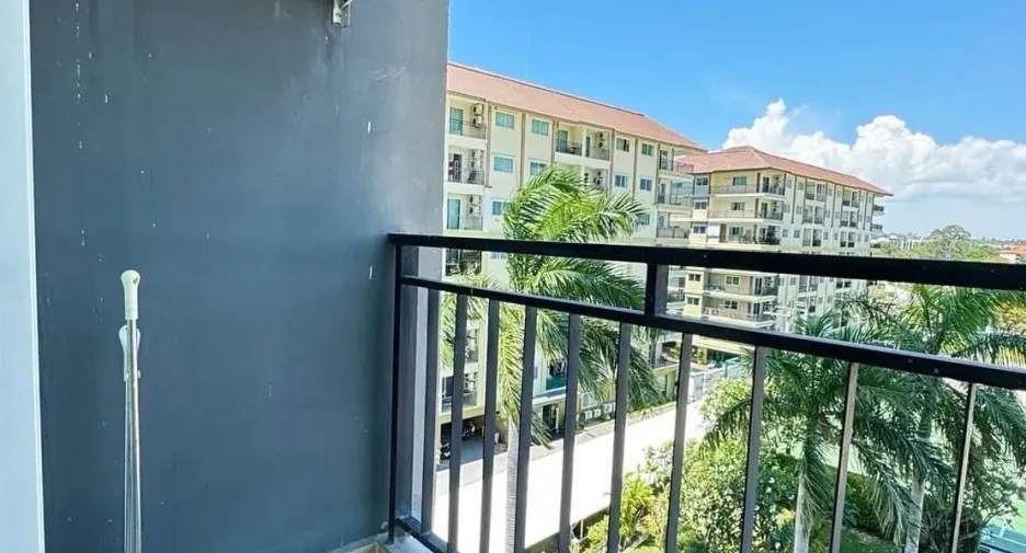 For rent スタジオ condo in Bang Lamung, Chonburi