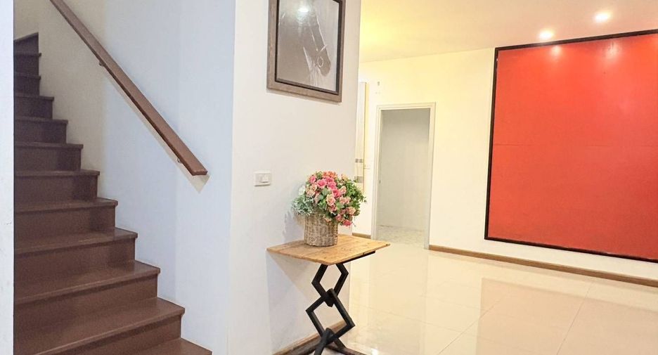 For sale and for rent 3 bedrooms townhouse in Mueang Phuket, Phuket